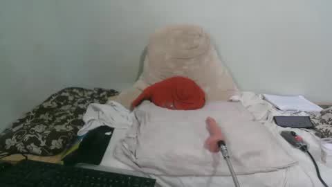 Snapshot of ink_brunette chatting on January 27, 6:52 pm ink brunette online show from January 27, 6:52 pm