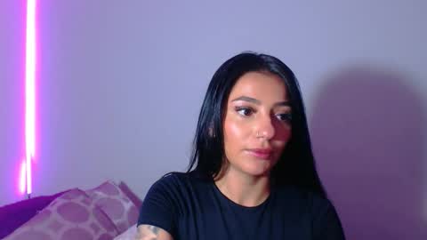 Abril online show from February 13, 3:24 am