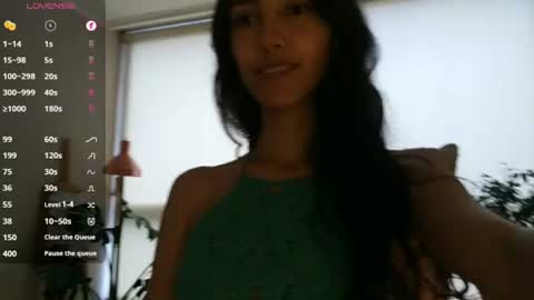 Laroa online show from August 1, 6:29 pm