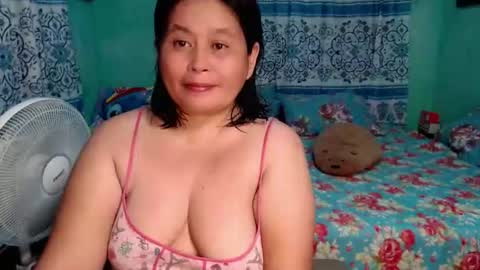 inocent_joy online show from May 31, 11:28 am