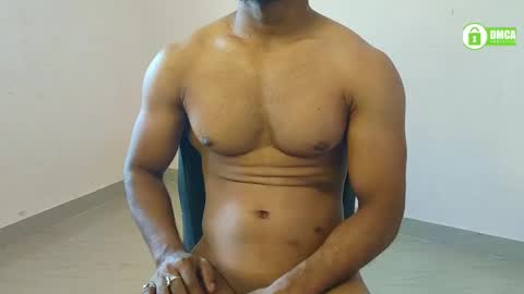 Snapshot of insanestud_miles chatting on December 4, 6:11 am Miles online show from December 4, 6:11 am