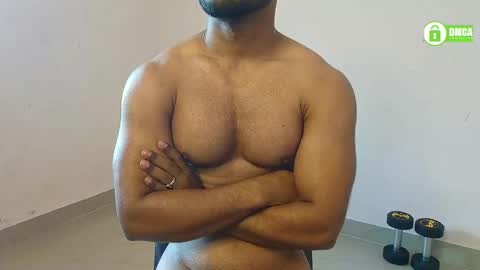 Snapshot of insanestud_miles chatting on December 6, 4:47 am Miles online show from December 6, 4:47 am