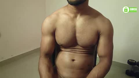 Snapshot of insanestud_miles chatting on December 7, 5:42 pm Miles online show from December 7, 5:42 pm