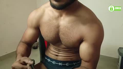 Snapshot of insanestud_miles chatting on December 27, 5:26 pm Miles online show from December 27, 5:26 pm