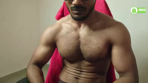 Snapshot of insanestud_miles chatting on January 24, 5:42 pm Miles online show from January 24, 5:42 pm