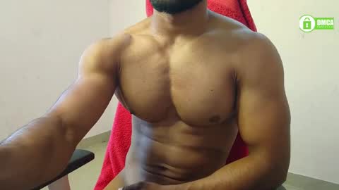 Snapshot of insanestud_miles chatting on February 18, 6:15 am Miles online show from February 18, 6:15 am