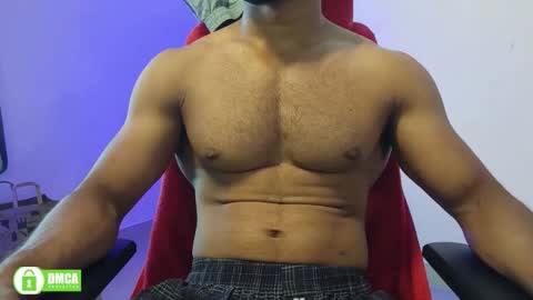 Snapshot of insanestud_miles chatting on September 9, 4:56 am Miles online show from September 9, 4:56 am