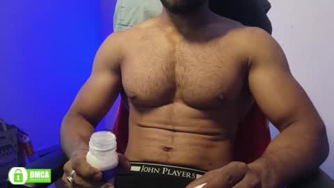 Snapshot of insanestud_miles chatting on September 13, 6:02 am Miles online show from September 13, 6:02 am