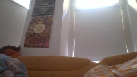 insanesunrise online show from May 16, 5:45 pm