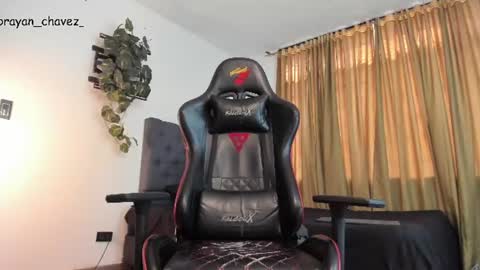 Brayan Chavez online show from June 14, 8:22 pm