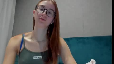 Snapshot of internetsexplorer chatting on November 21, 6:12 am Bernadette Join online show from November 21, 6:12 am