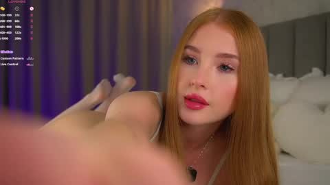 Ellie online show from May 13, 2:31 am