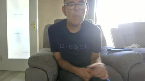 inthemood63 online show from September 14, 2:38 pm