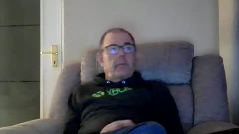 inthemood63 online show from October 16, 7:26 pm