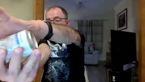 Snapshot of inthemood63 chatting on June 5, 11:21 pm inthemood63 online show from June 5, 11:21 pm