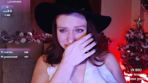 Snapshot of inthewildxxx chatting on December 11, 3:15 pm Cassie online show from December 11, 3:15 pm