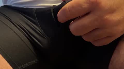 Snapshot of intressiert chatting on December 12, 9:19 am intressiert online show from December 12, 9:19 am