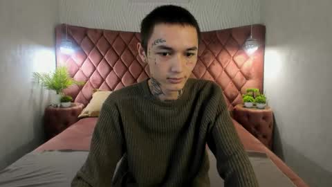 Snapshot of ionarne chatting on November 11, 12:16 pm ionarne online show from November 11, 12:16 pm