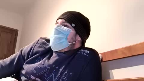 iplaywithu221 online show from February 22, 6:28 pm