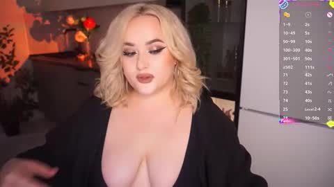 Snapshot of irena_barr18 chatting on October 19, 4:40 pm Irena Barr online show from October 19, 4:40 pm