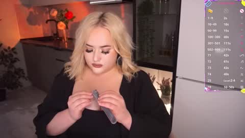 Snapshot of irena_barr18 chatting on October 25, 8:03 pm Irena Barr online show from October 25, 8:03 pm