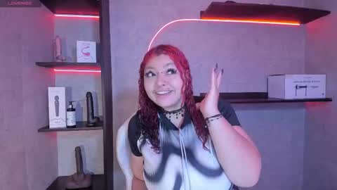 Snapshot of iriisfeitan chatting on November 13, 10:03 am iriisfeitan online show from November 13, 10:03 am