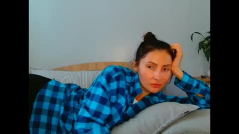 irina online show from April 7, 9:43 am