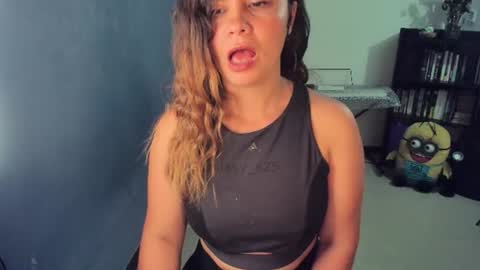 Snapshot of irinastephann chatting on June 23, 1:36 am irina online show from June 23, 1:36 am
