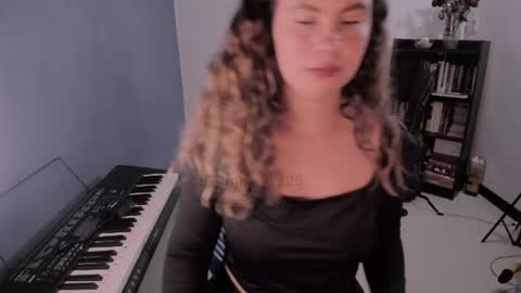 Snapshot of irinastephann chatting on July 15, 2:28 am irina online show from July 15, 2:28 am