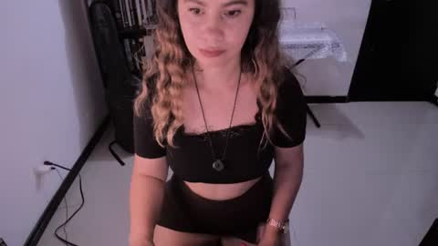 Snapshot of irinastephann chatting on August 5, 1:19 am irina online show from August 5, 1:19 am