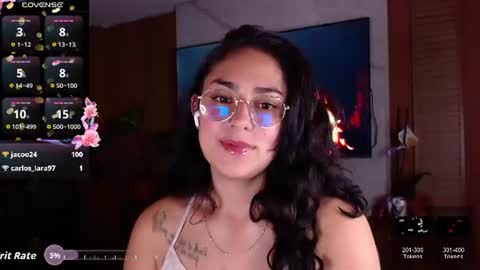 Snapshot of iris_colette chatting on July 10, 1:43 am iris_colette online show from July 10, 1:43 am