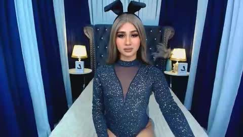 Iris online show from February 18, 8:27 pm