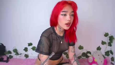 Snapshot of iris_magic_ chatting on March 15, 8:42 am Iris online show from March 15, 8:42 am