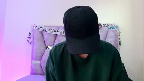 Iris online show from March 16, 5:39 pm