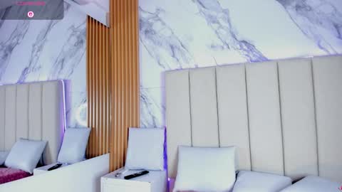 Iris online show from February 27, 10:37 am