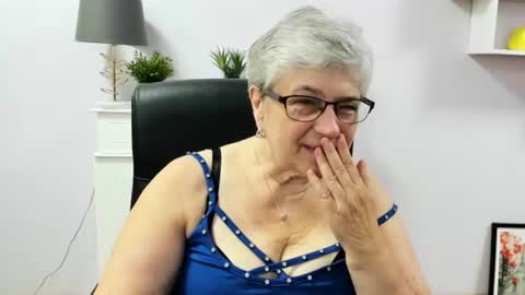 I R I S online show from June 19, 6:40 am