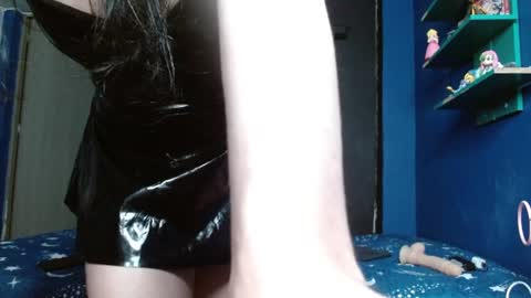 Camilla online show from June 21, 2:47 am