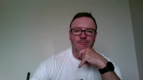 irish_pipe online show from May 1, 11:59 am