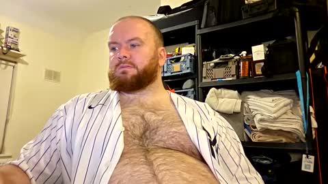 Snapshot of irishdaddy24 chatting on November 14, 5:33 pm twitter theirishman205 online show from November 14, 5:33 pm