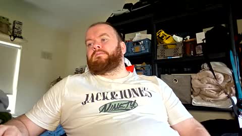 Snapshot of irishdaddy24 chatting on November 30, 1:26 pm twitter theirishman205 online show from November 30, 1:26 pm