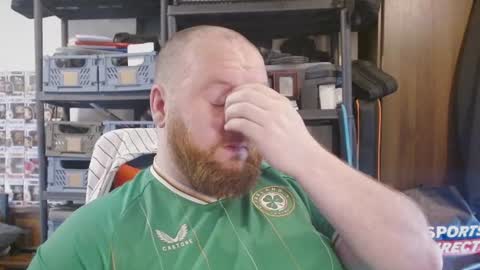 Snapshot of irishdaddy24 chatting on June 11, 11:30 am twitter theirishman205 online show from June 11, 11:30 am