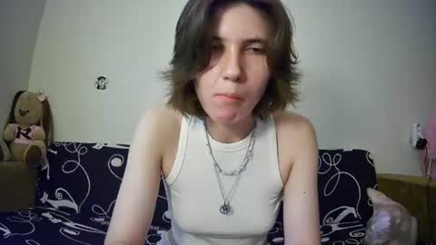 urrAngel online show from June 12, 3:33 pm