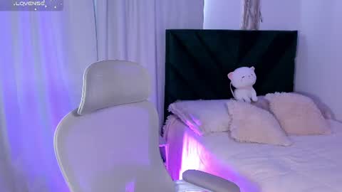 Snapshot of irismoira chatting on July 25, 2:47 pm Iris Moira online show from July 25, 2:47 pm
