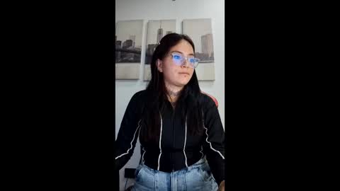 iriss_cardenas online show from March 9, 9:19 pm