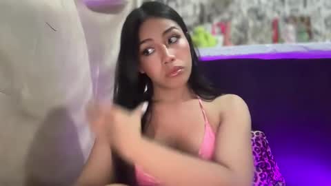 iriss_fox online show from November 17, 2:01 pm