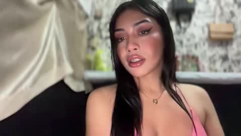 iriss_fox online show from February 3, 6:51 am