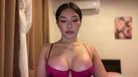 iriss_fox online show from May 14, 9:16 am