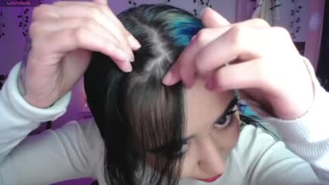 Iris  online show from April 15, 5:14 am