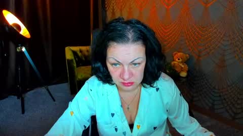 Iris online show from June 15, 5:48 pm
