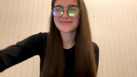 Snapshot of irisss31 chatting on January 3, 5:20 pm irisss31 online show from January 3, 5:20 pm